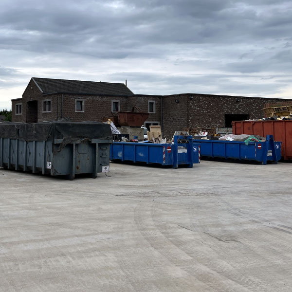 depot de containers dans la province de liege